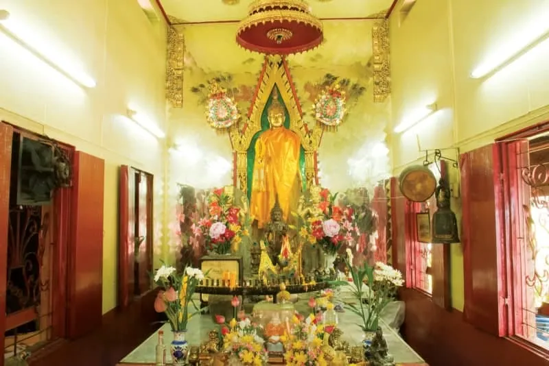 Phra Suea Mueang Shrine