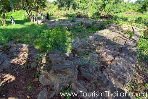 Phra Thamnak Than Kasem