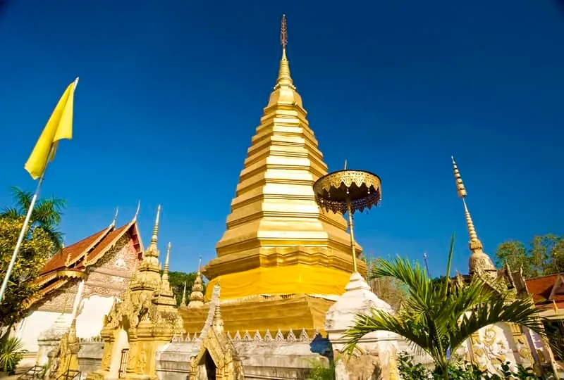 Phra That Chom Chaeng