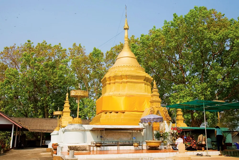 Phra That Chom Wae — photo 2