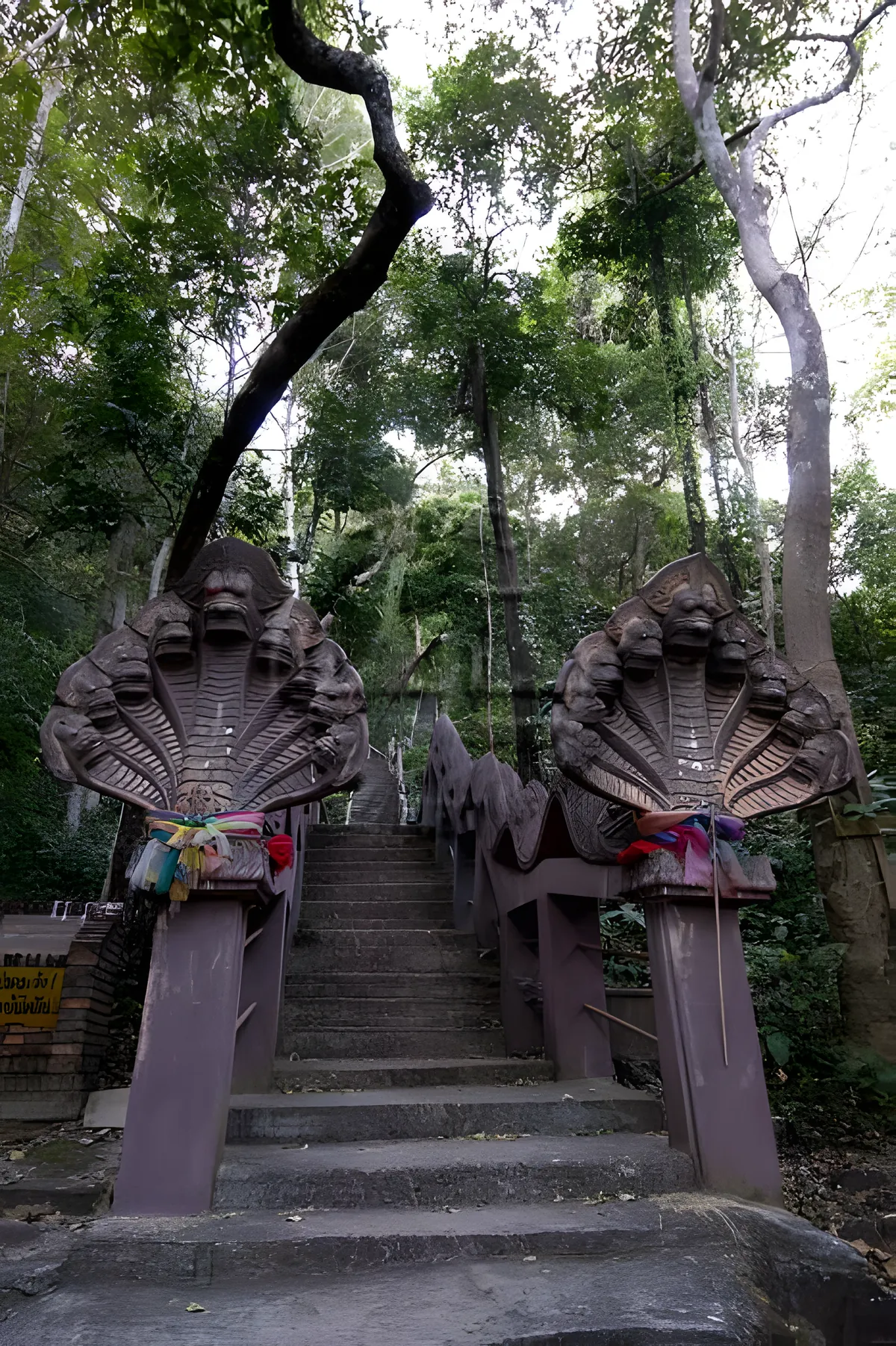 Phra That Phu Phek