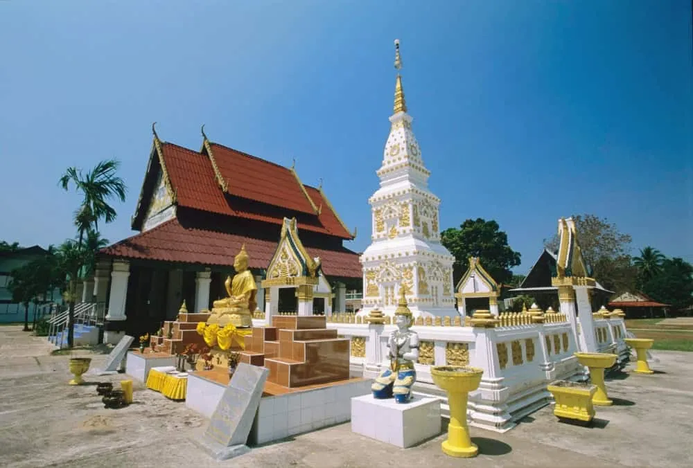 Phra That Sri Khun