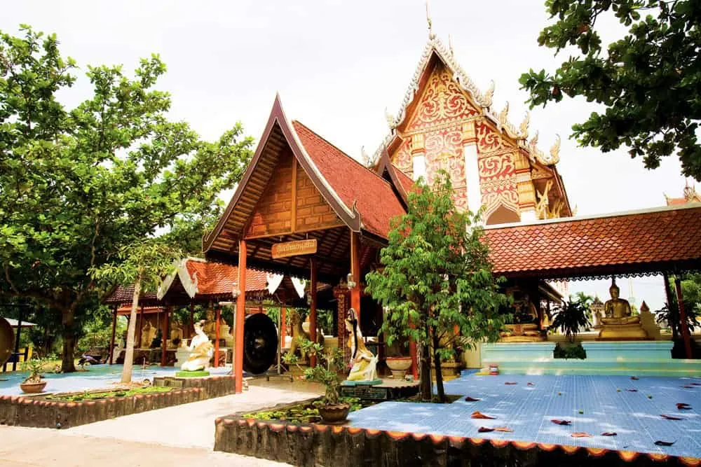 Phrachao Yai Luechai or Phra Rit Luechai