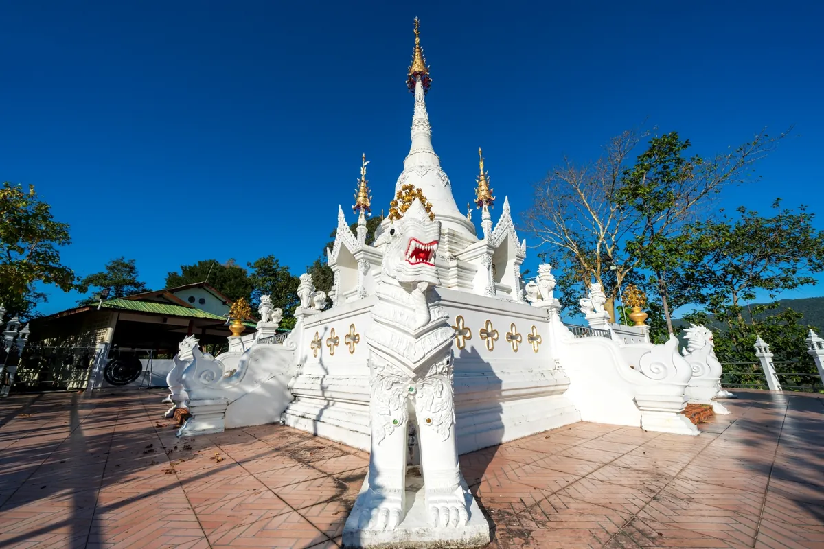 Wat Phrathat Chommon — photo 2