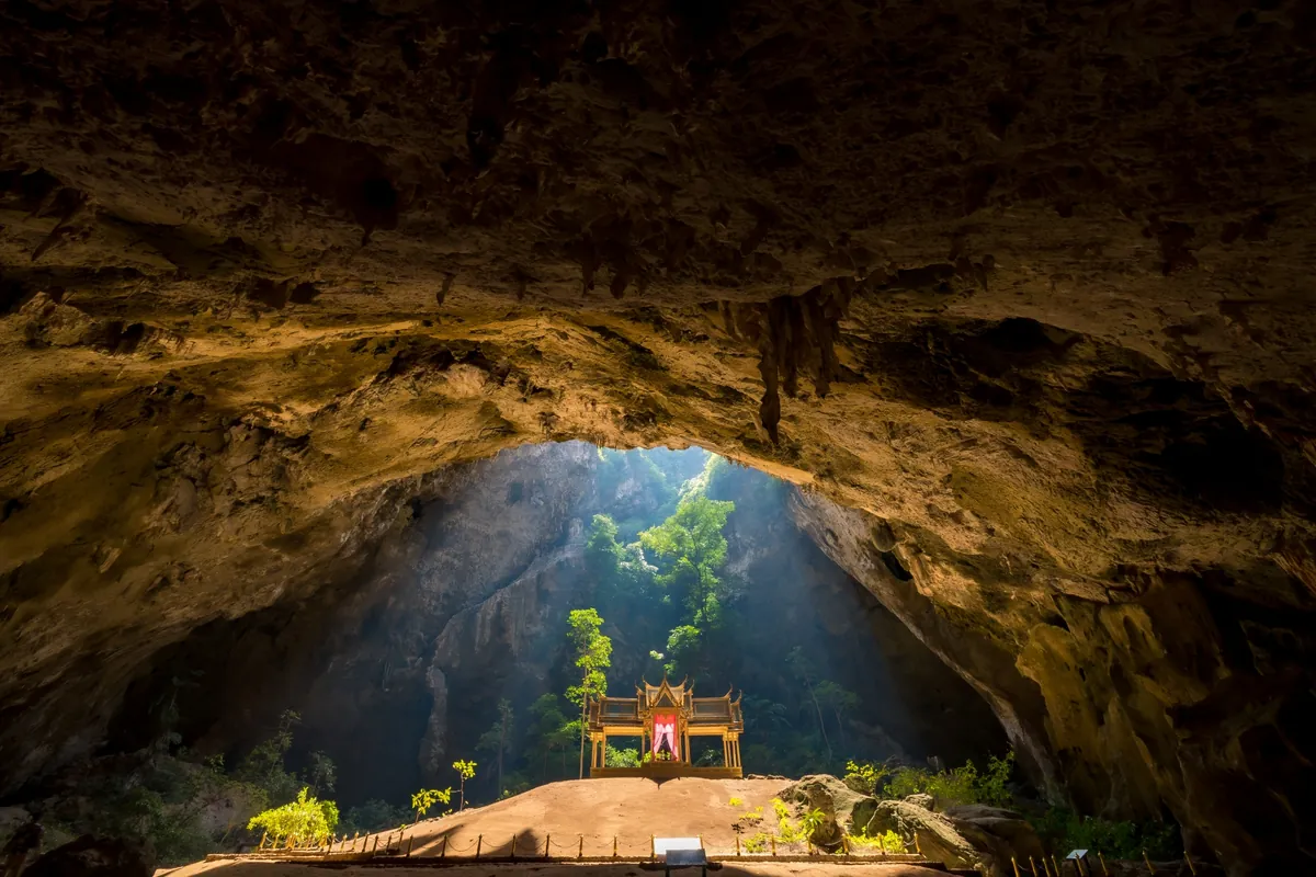 Phraya Nakhon Cave — photo 2