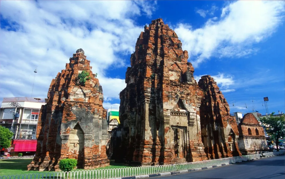 Prang Khaek — photo 2