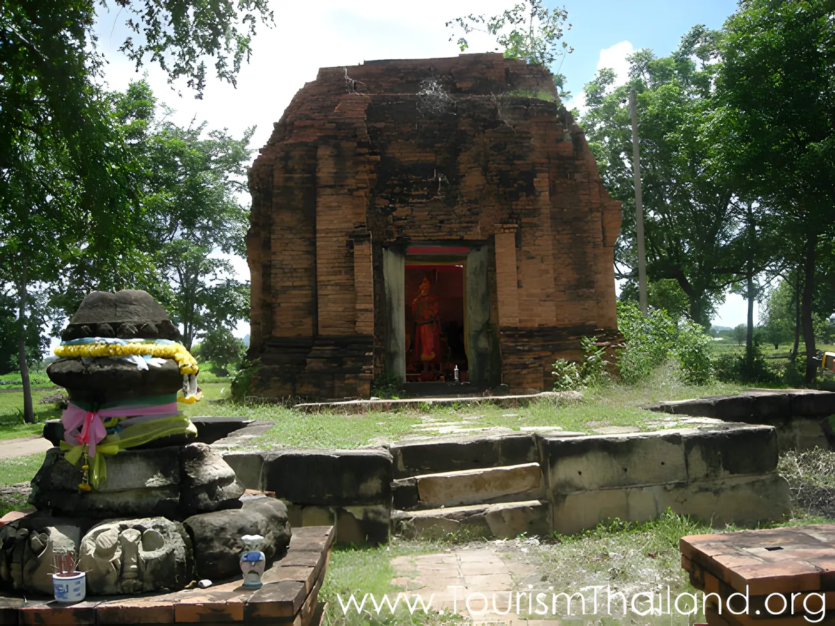 Prang Nang Phom Hom