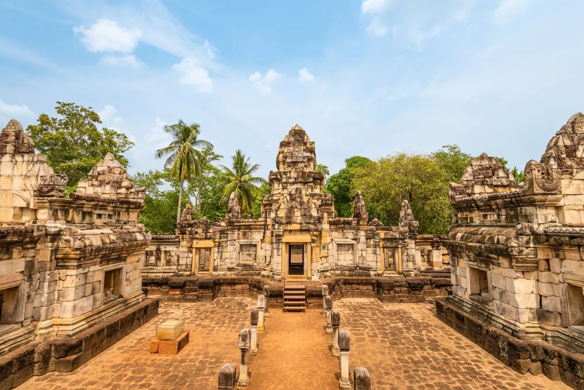 Prasat Sadok Kok Thom — photo 2