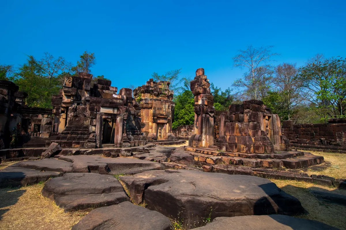 Prasat Ta Muen Thom Archaeological Site — photo 2