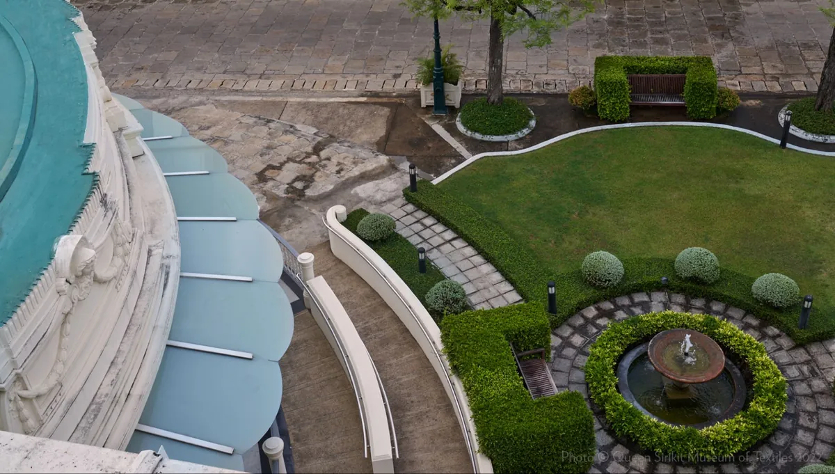 Queen Sirikit Museum of Textiles — photo 2