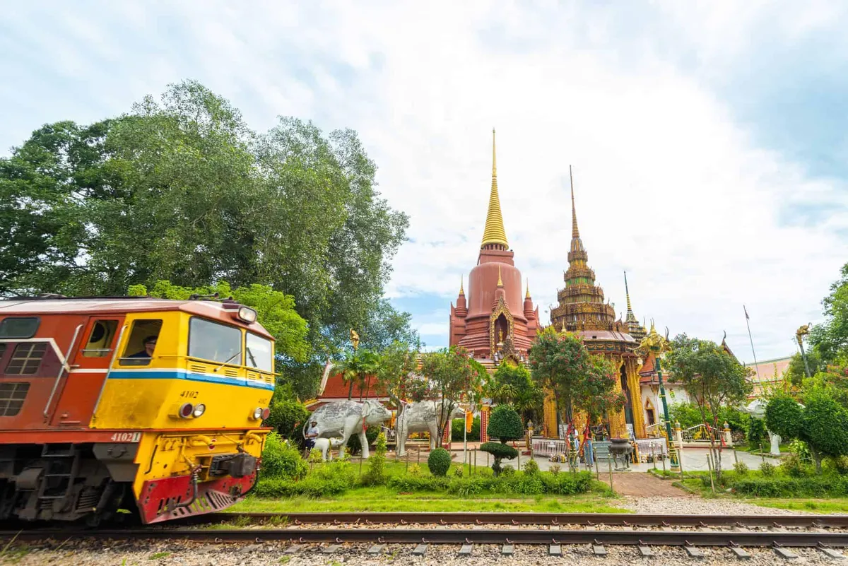 Rat Burana Temple (Chang Hai Temple)