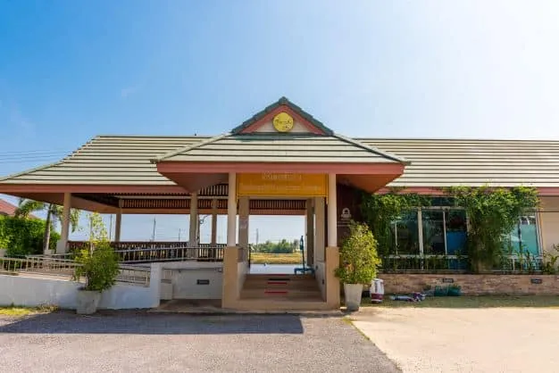 Royal Sea Farming and Aquaculture Demonstration Project Under the Initiatives of Her Majesty Queen S