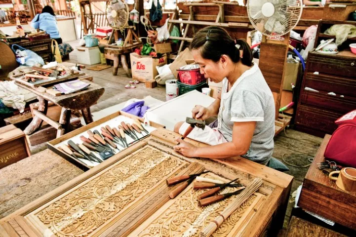 Royal Thai Handicraft Center — photo 2