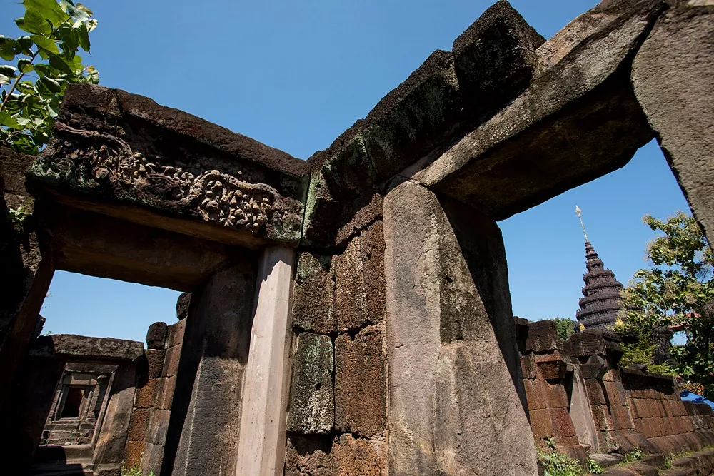 Sa Kamphaeng Yai Khmer Ruins — photo 2