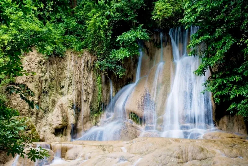 Sai Yok Noi Waterfall