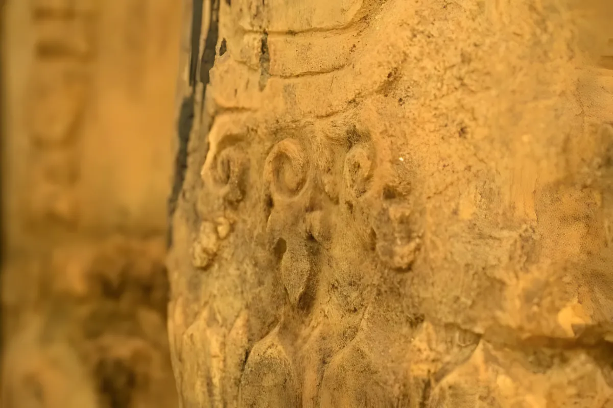 Sandstone Semas of Ban Pak Baeng and Ban Na Lak