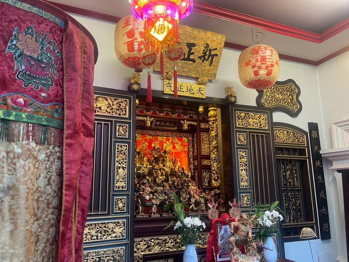 Sang Tham Shrine