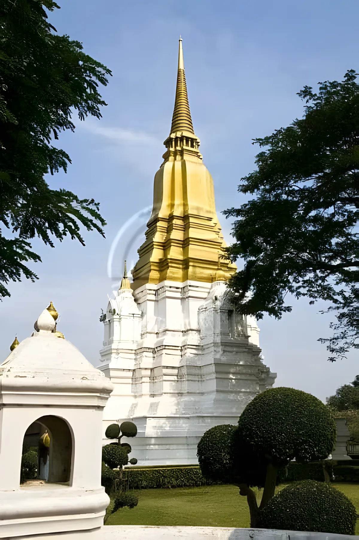 Si Suriyothai Park