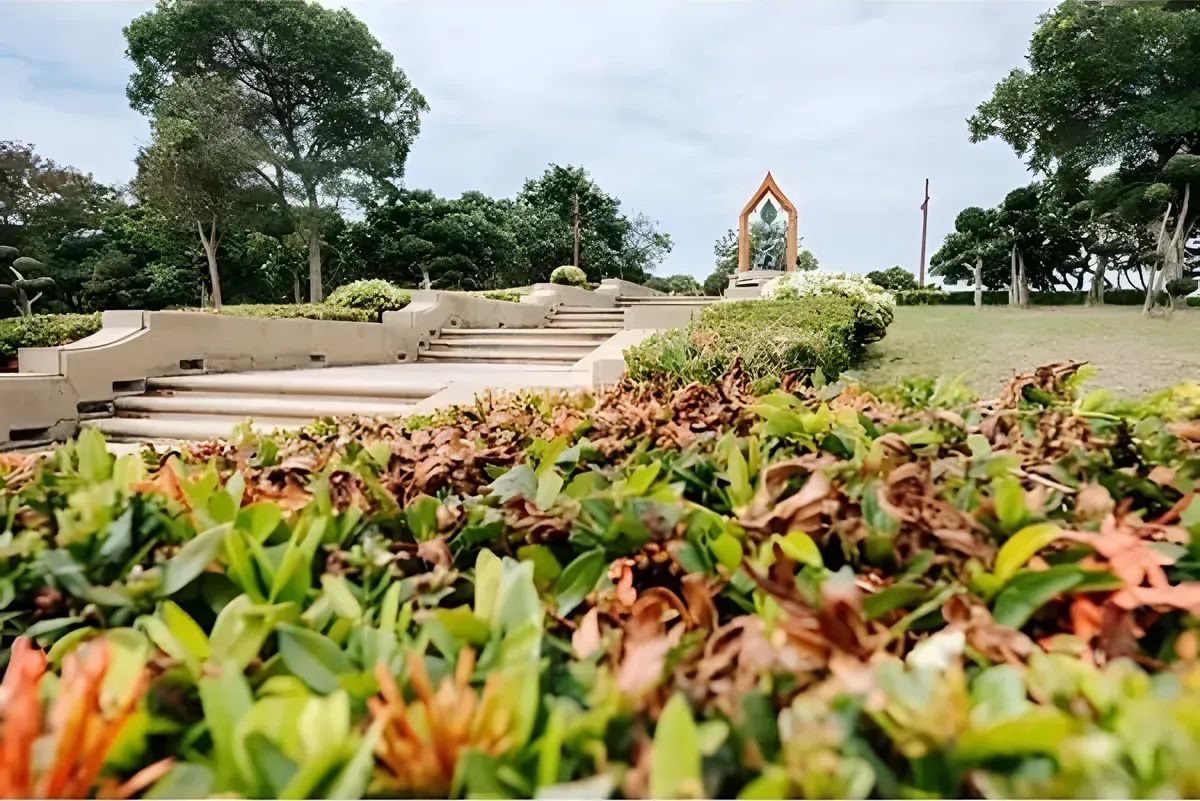 Somdet Phra Si Nakharin Park