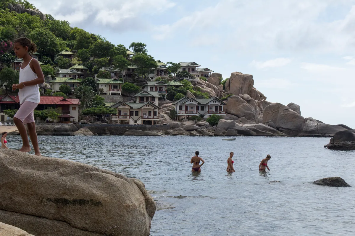 Tanote Bay