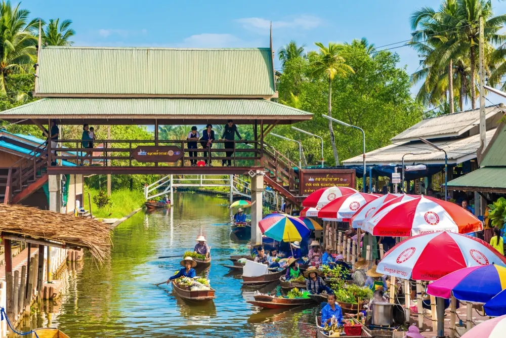 Tha Kha Floating Market — photo 2