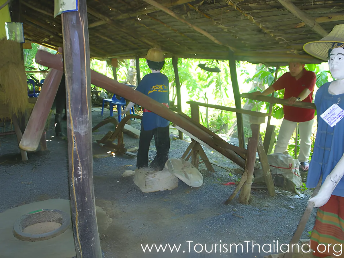 Thai Farmers’ Way of Life Museum of Ban Lan Laem