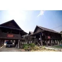 Thai Lue Village Ban Nong Bua