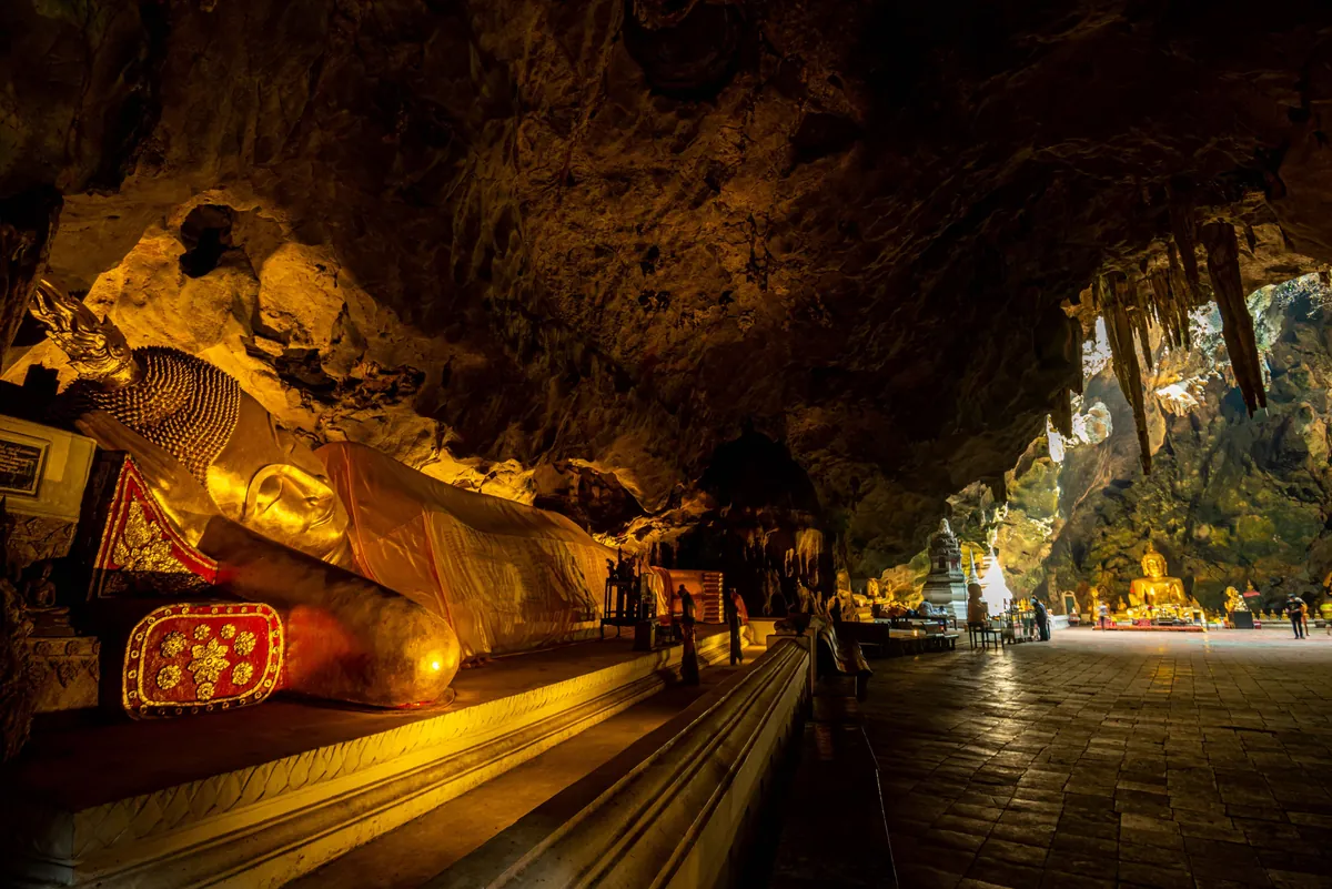 Tham Khao Luang — photo 2