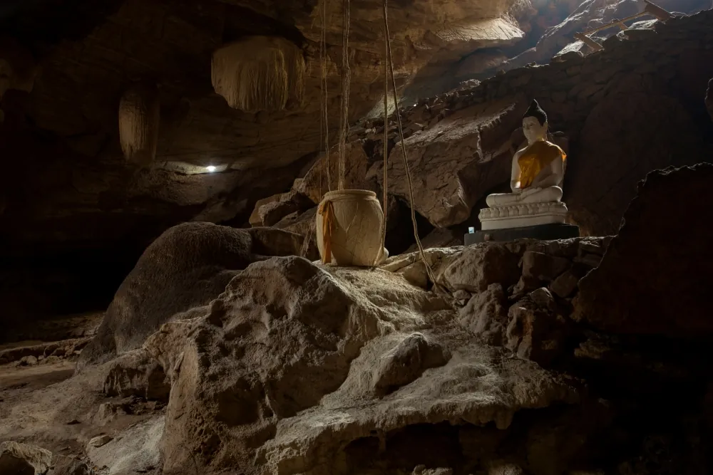 Tham Weruwan — photo 2