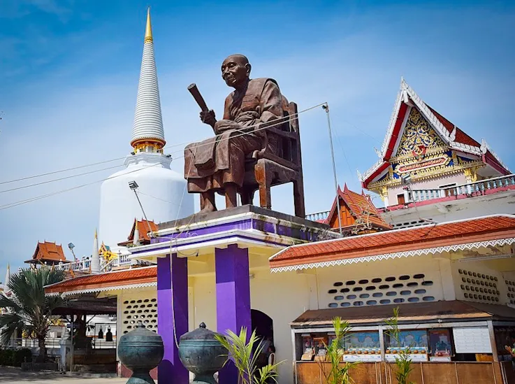 That Noi Temple — photo 2