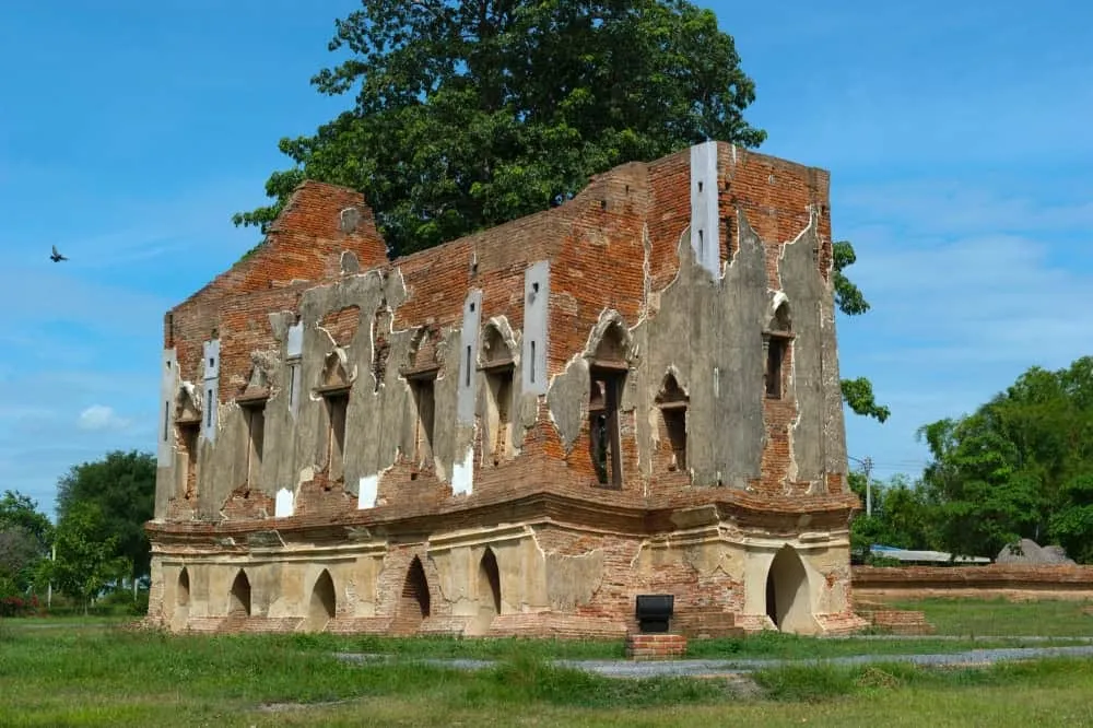 The Kham Yart Palace Hall