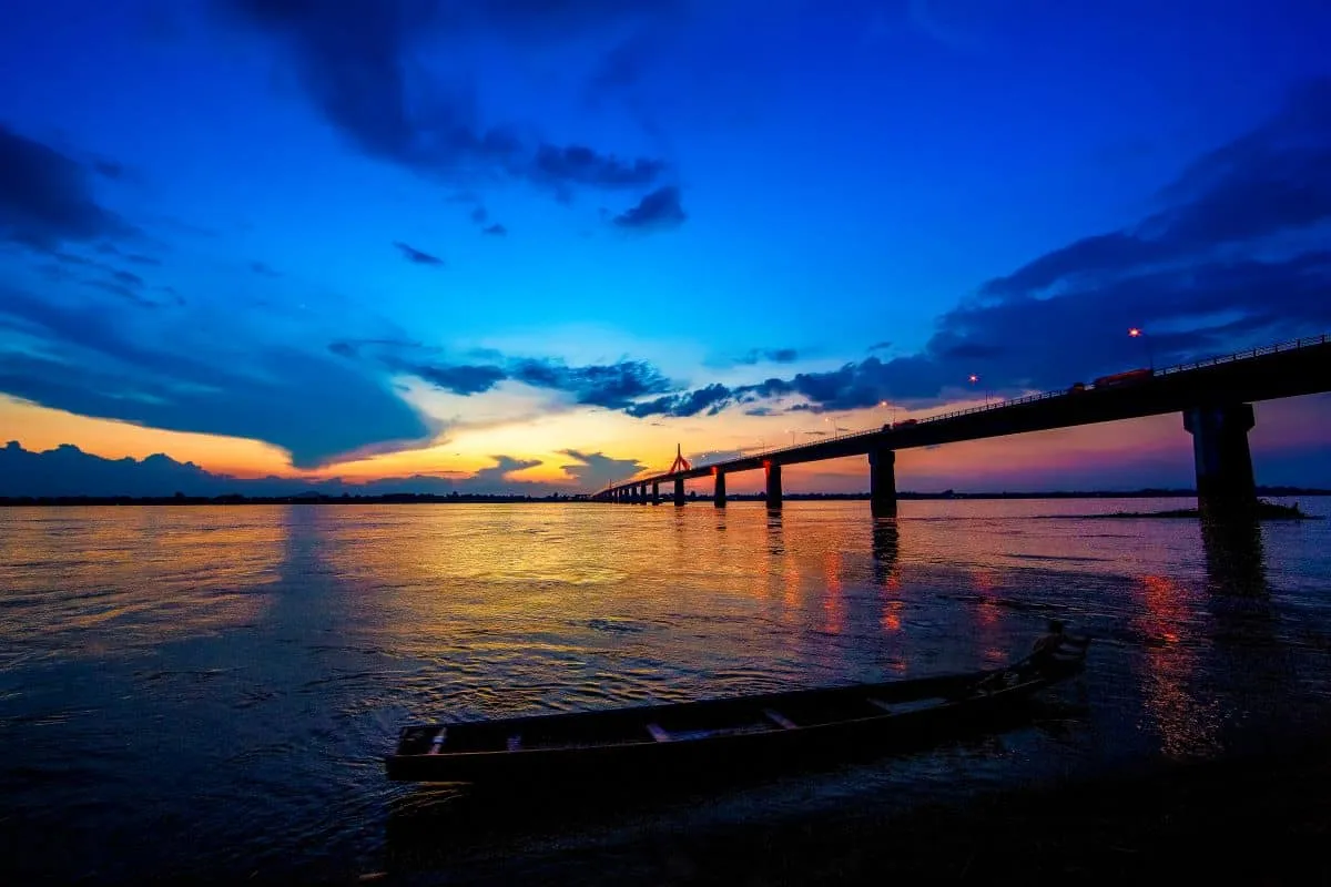 The Second Thai-Lao Friendship Bridge(Mukdahan-Savannakhet)