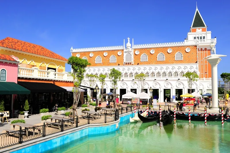 The Venezia — photo 2