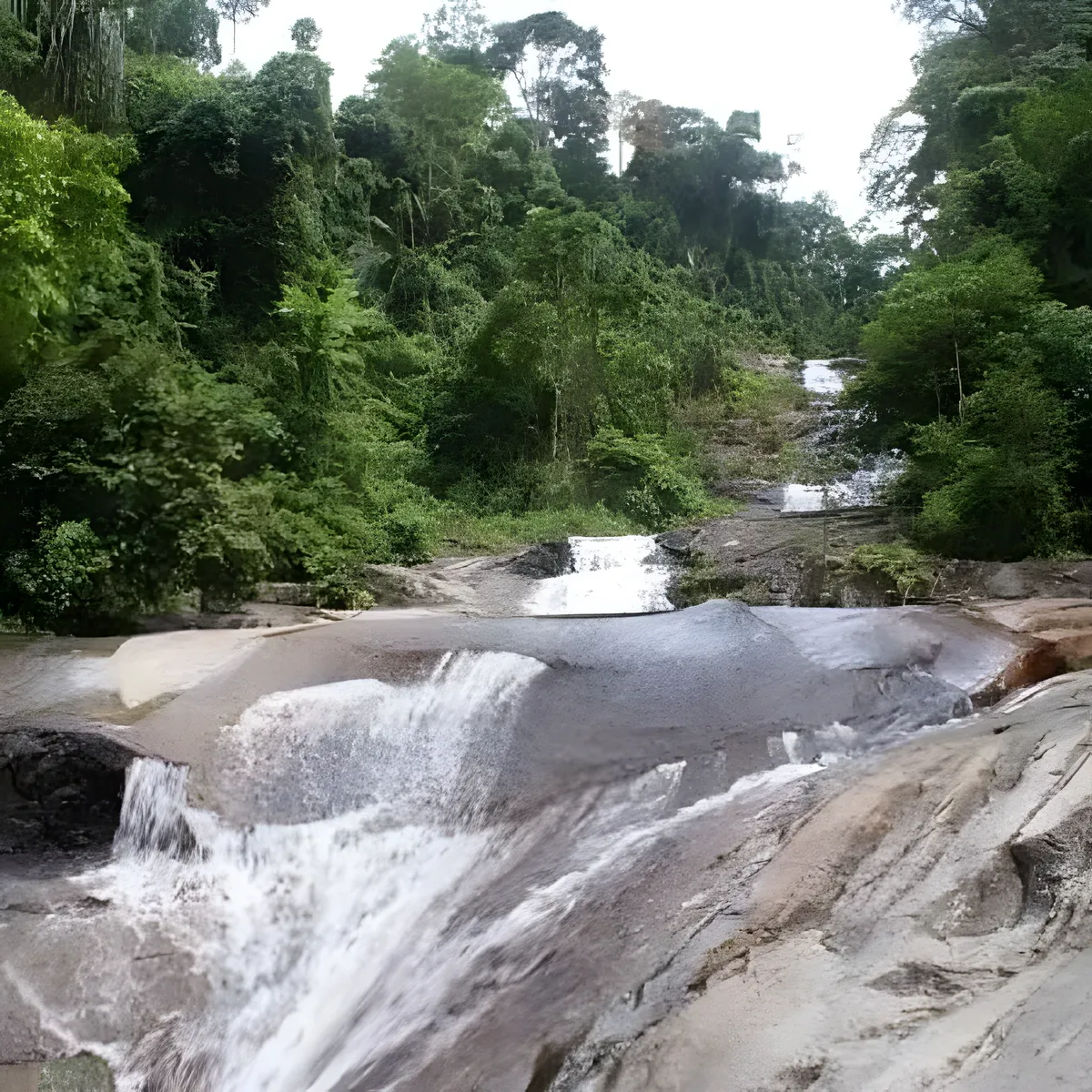 Ton Panan Waterfall