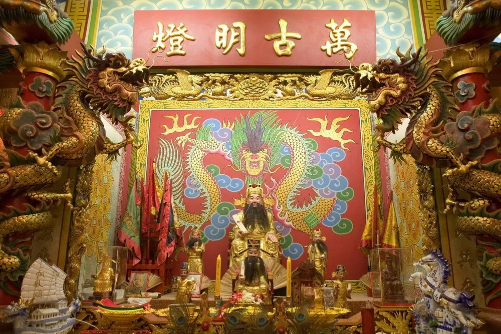 Trat City Pillar Shrine — photo 2
