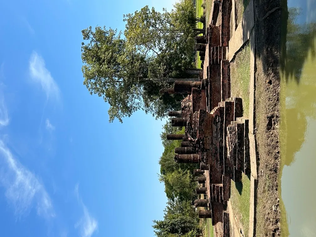 Wat Chang Lom Ancient Remains — photo 3