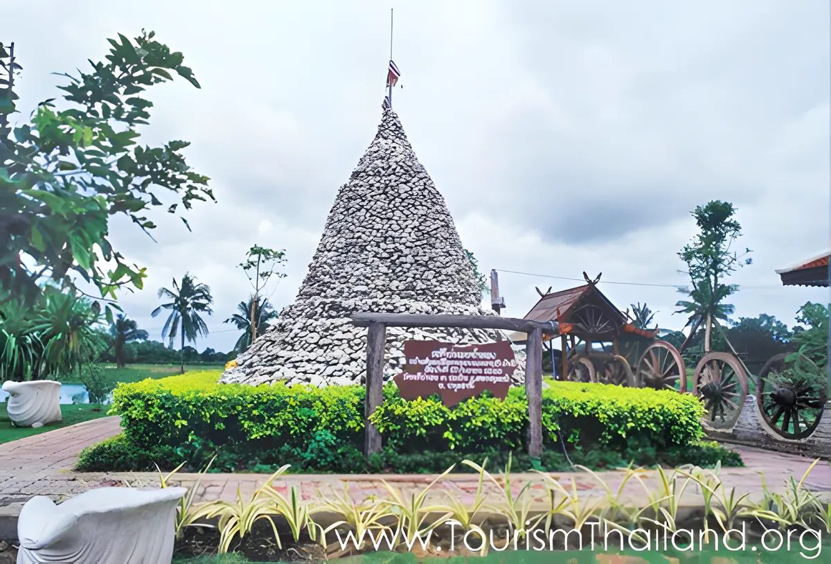 Wat Chedi Hoi