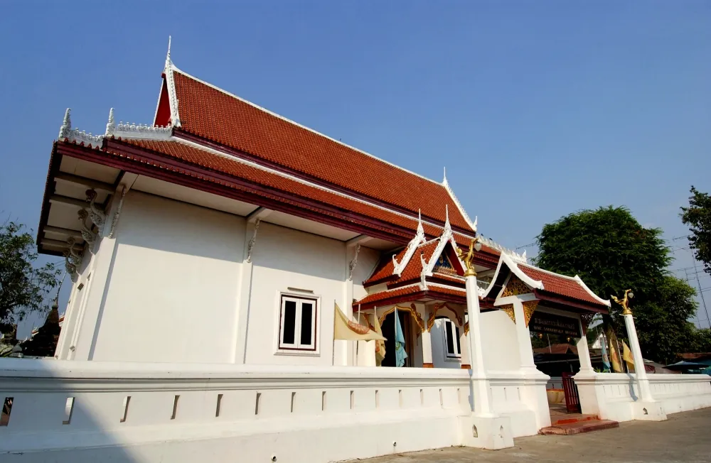 Wat Choeng Tha, Lop Buri — photo 2