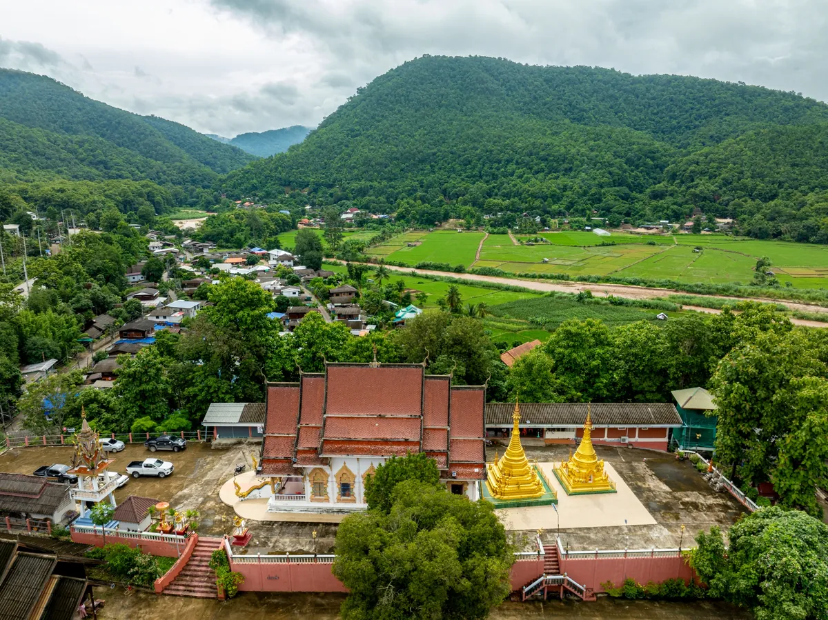 Wat Chom Chaeng — photo 5