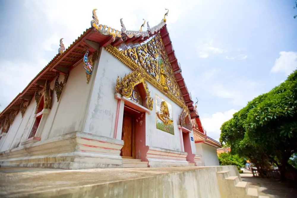 Wat Chom Khiri Nak Phrot (Wat Khao)