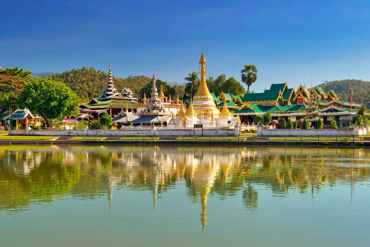 Wat Chong Kham and Wat Chong Klang — photo 3