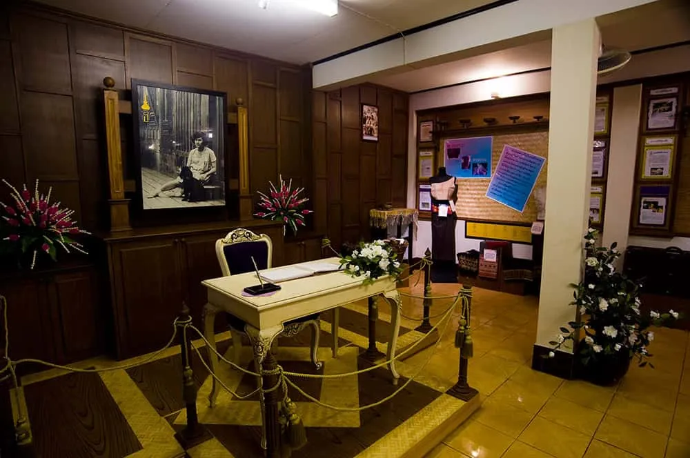 Wat Fang Klong Chalermraja Cultural Center