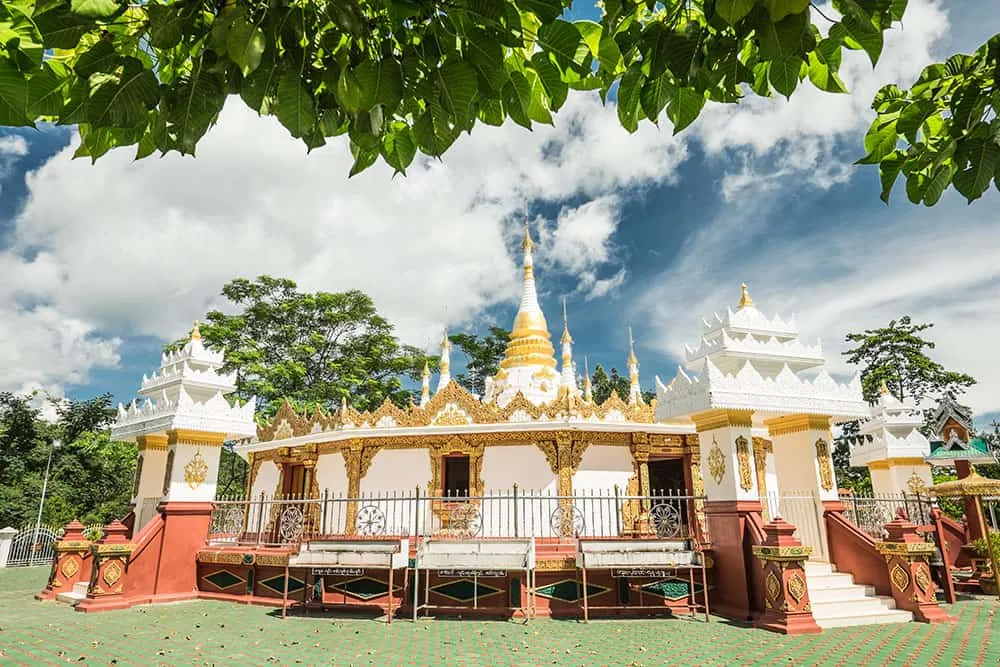 Wat Fha Wiang Intara