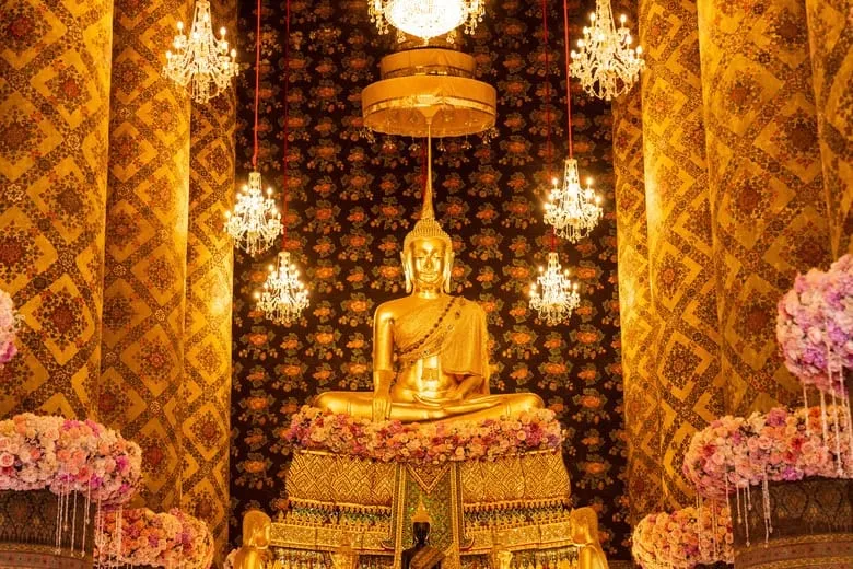 Wat Hong Rattanaram Ratchaworawihan