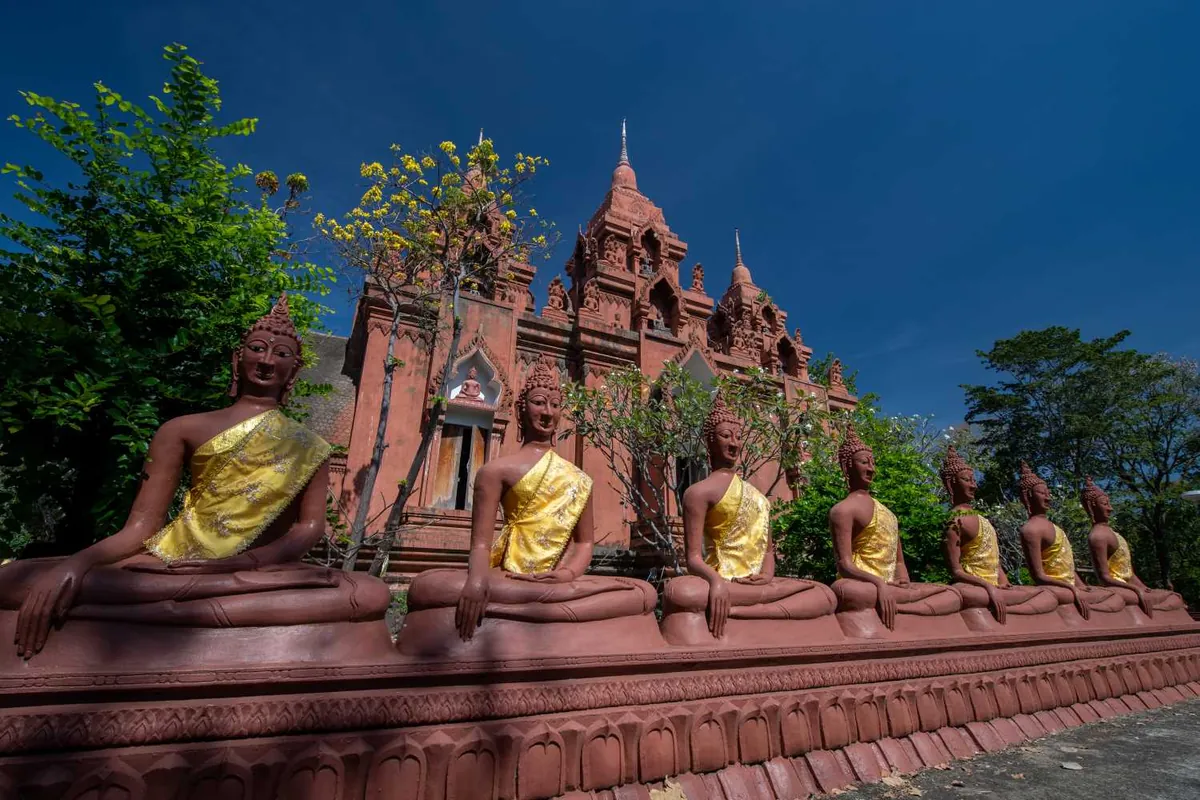 Wat Khao Angkarn — photo 3