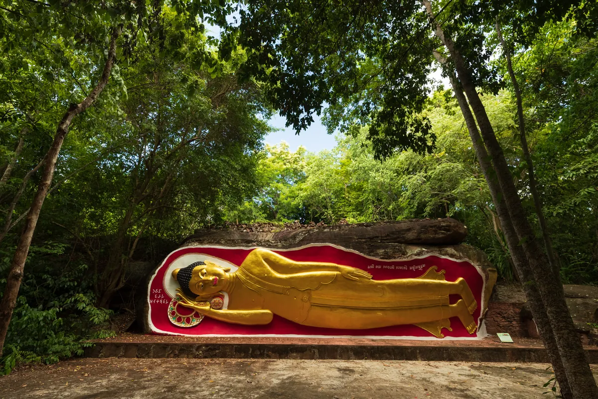 Wat Khao Chan Ngam (Wat Lertsuwat) — photo 2