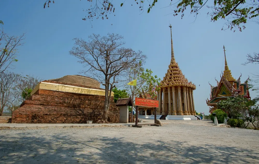 Wat Khao Phra Si Sanphetchayaram (Wat Khao Phra) — photo 3