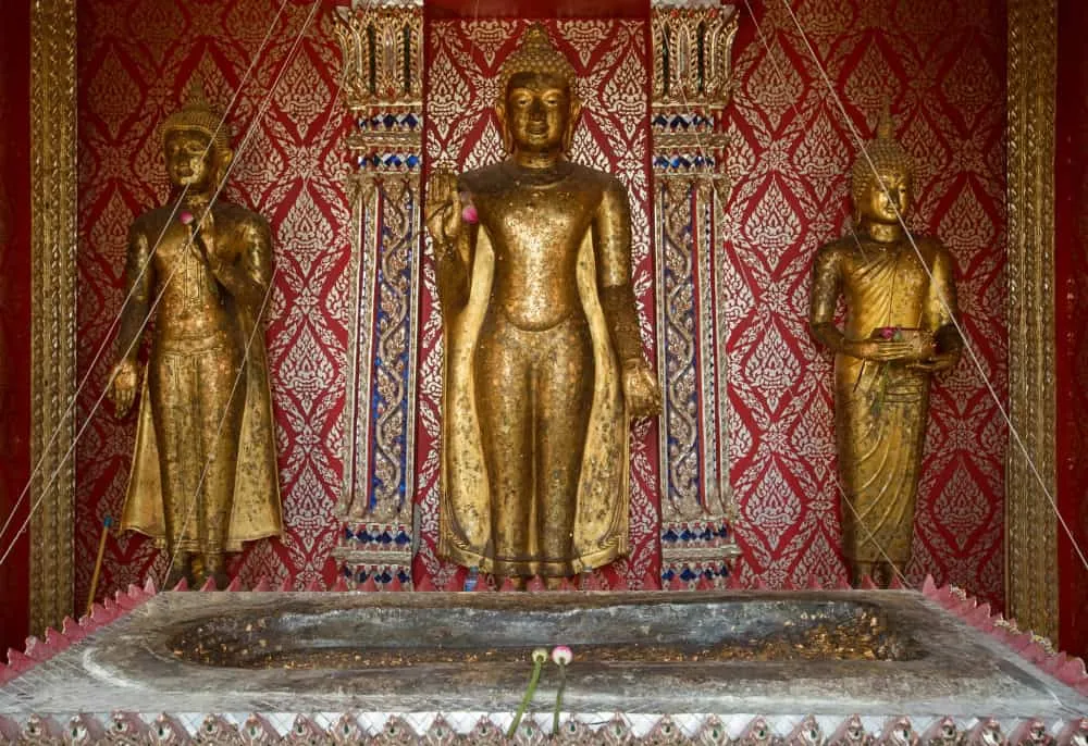 Wat Khao Phra Si Sanphetchayaram ( Wat Khao Phra)
