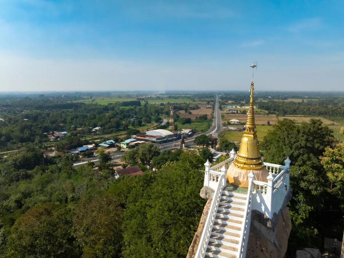 Wat Khao Roob Chang — photo 2