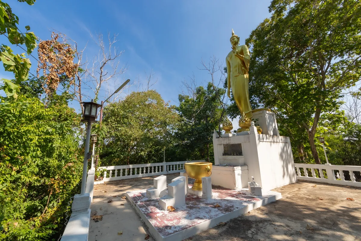 Wat Khao Roob Chang — photo 4